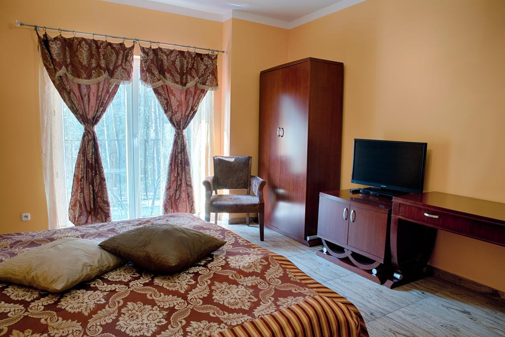 Villa Tropico بوبيروفو المظهر الخارجي الصورة