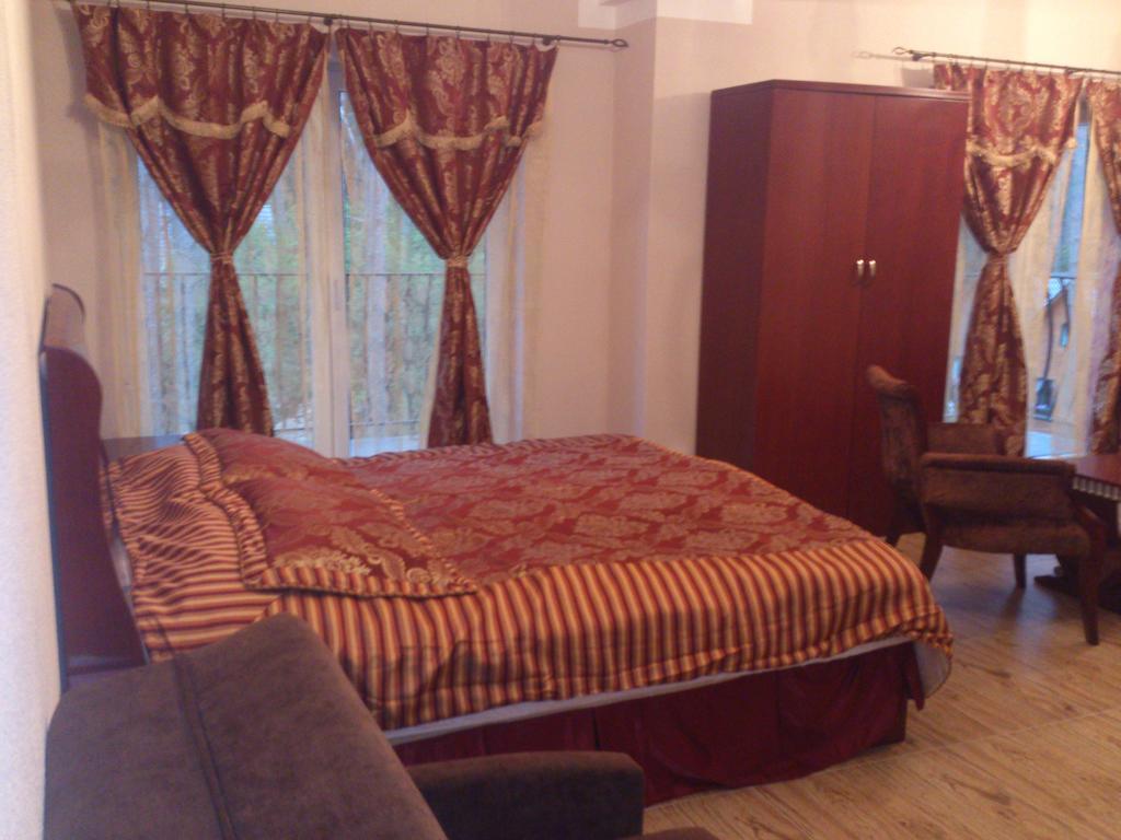 Villa Tropico بوبيروفو الغرفة الصورة